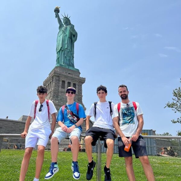 Schüler bei der Freiheitsstatue