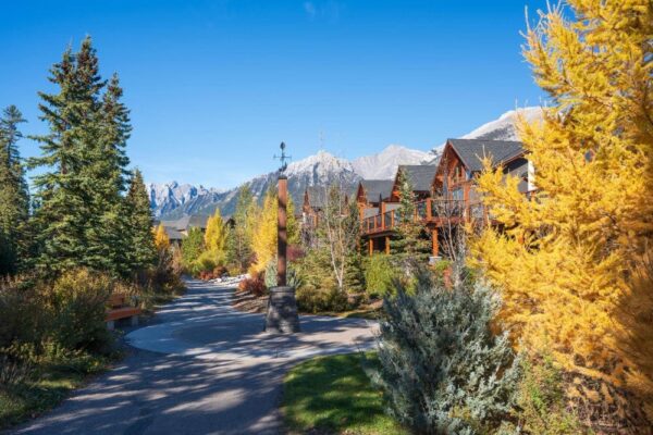 Herbstliches Canmore
