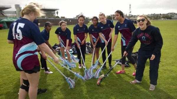 Lacrosse Wettbewerb an der Botany Downs Secondary School
