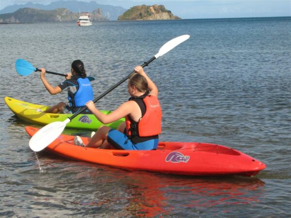 Kayak fahren an der Botany Downs Secondary School
